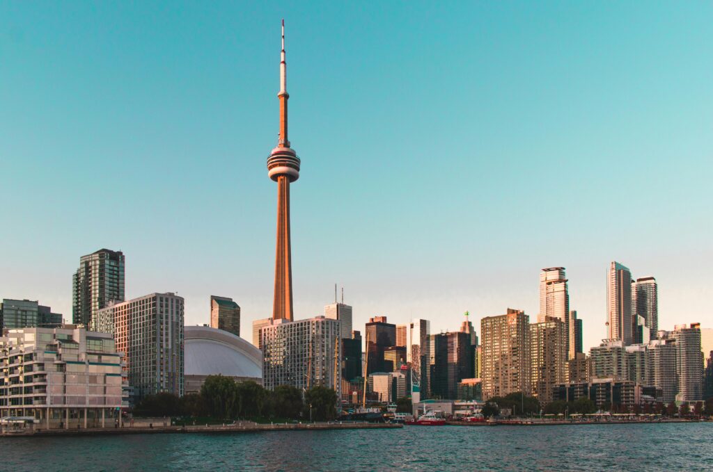 Best Place to Visit in Canada for First Time